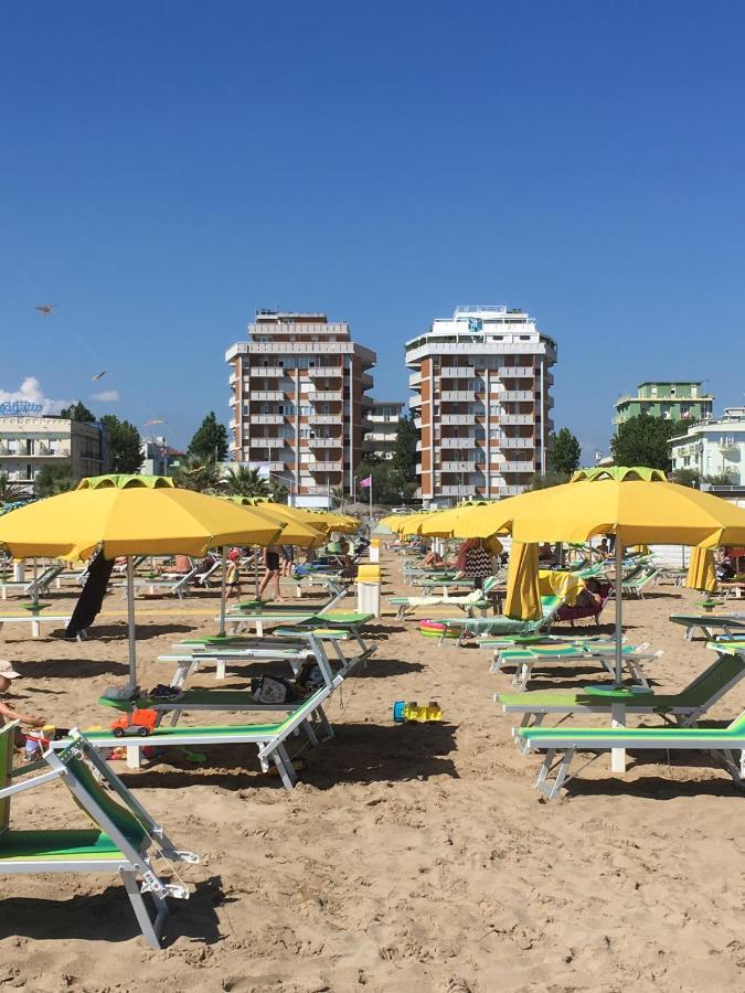 Appartamento Fronte Mare 里米尼 外观 照片