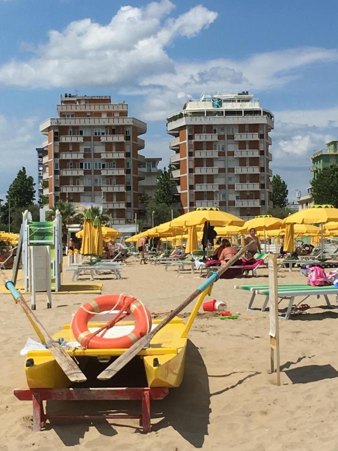 Appartamento Fronte Mare 里米尼 外观 照片