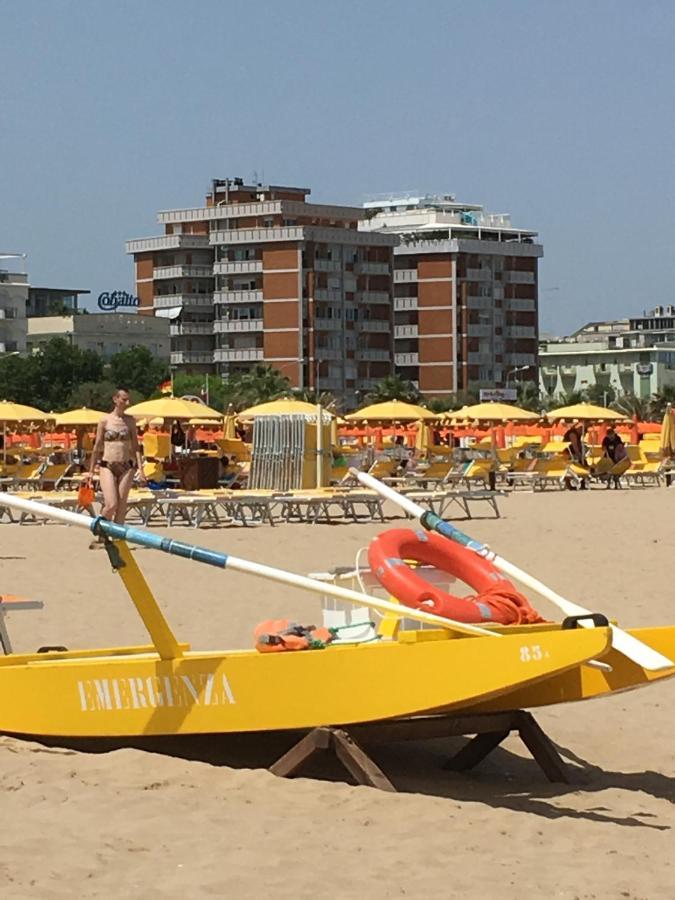 Appartamento Fronte Mare 里米尼 外观 照片