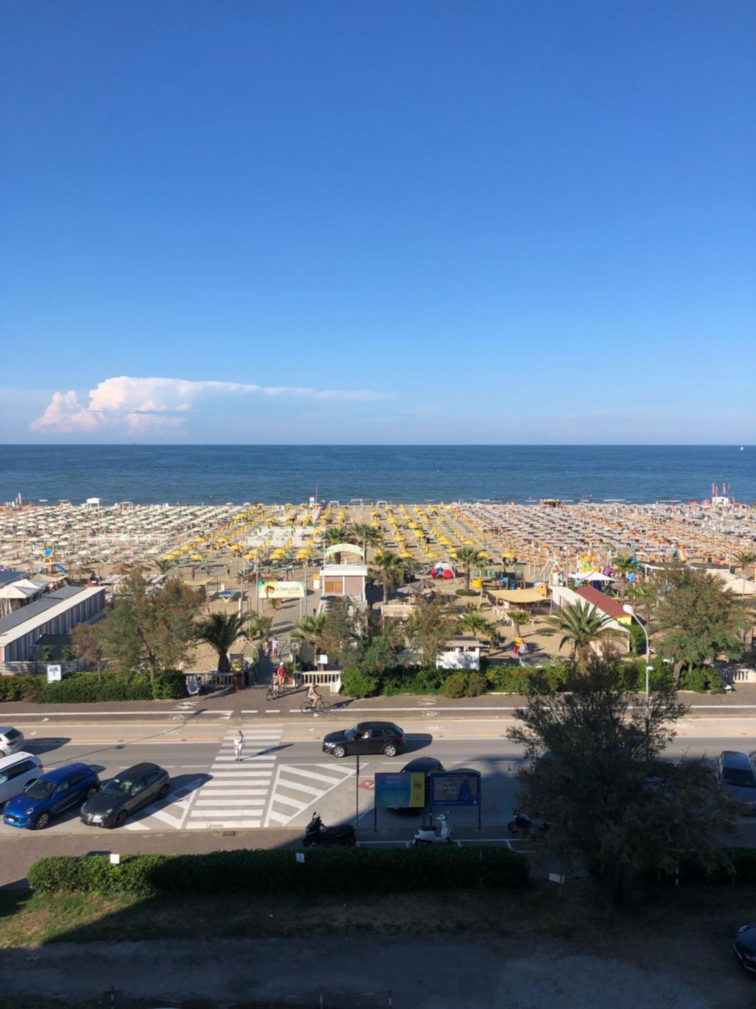 Appartamento Fronte Mare 里米尼 外观 照片